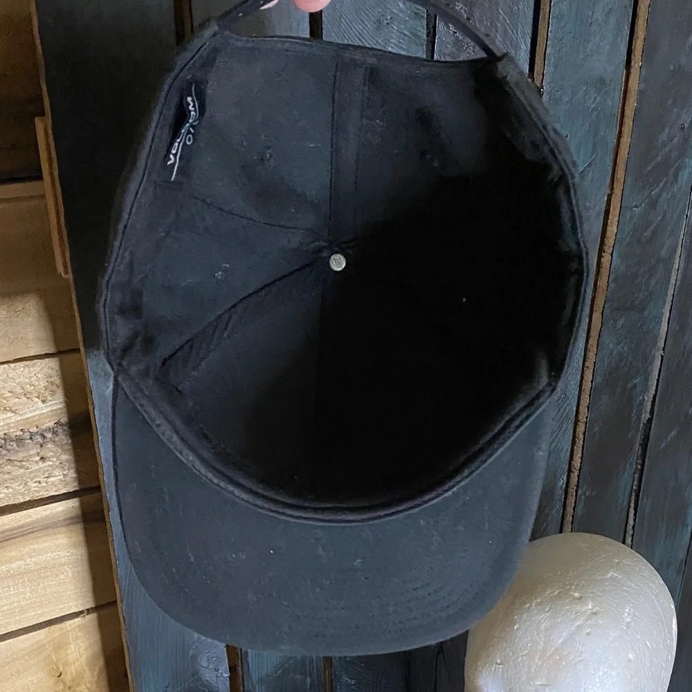 Volcom Black Logo adjustable snapback Cap